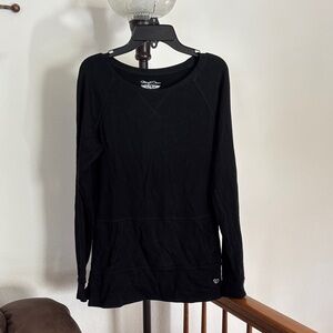 Straight down long sleeve tee